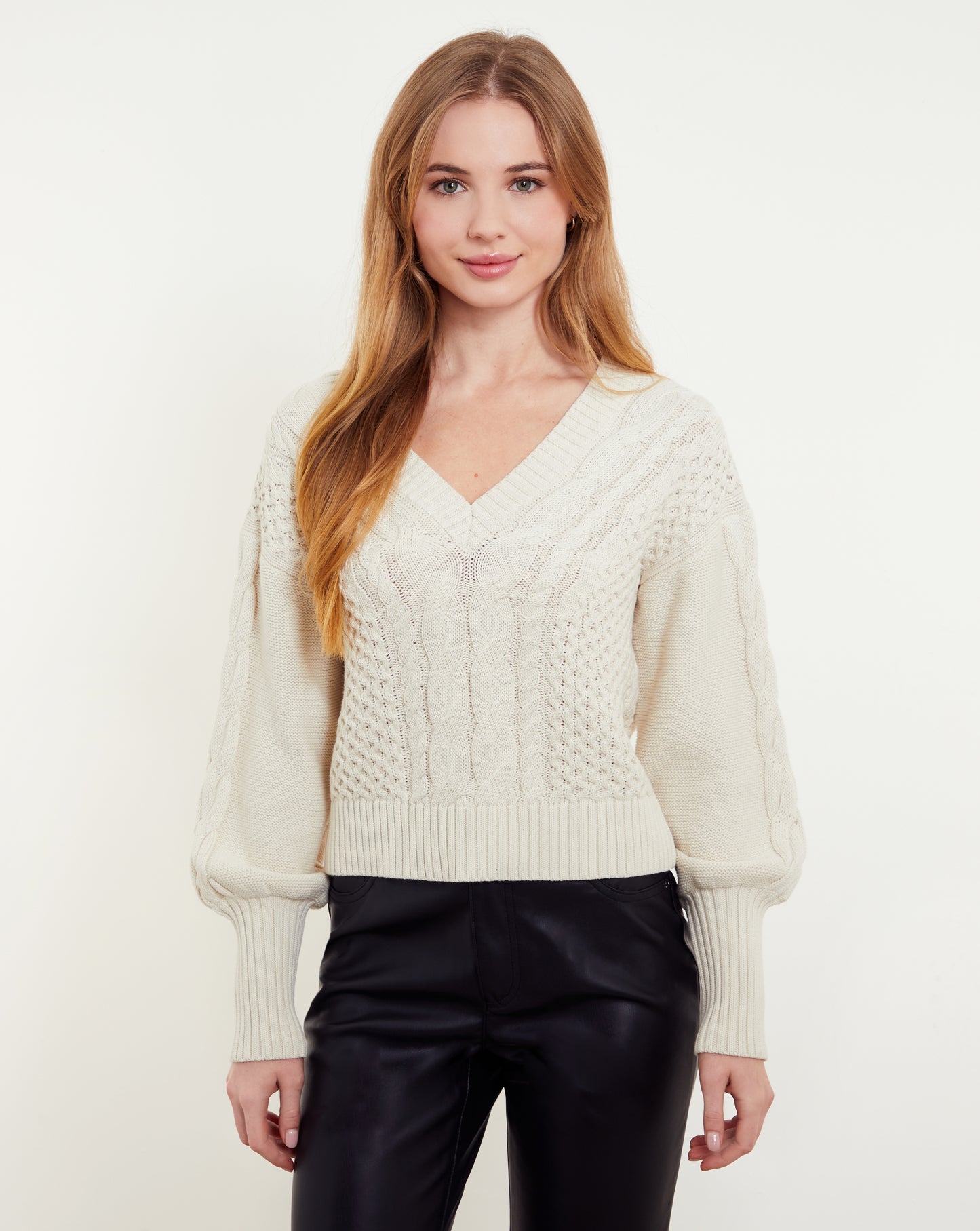 Anna Cable V-Neck
